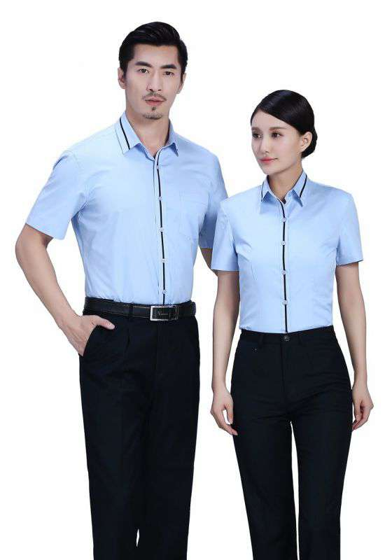 女销售员工作服定制，怎样结合行业特点设计出专业又时尚的风格？
